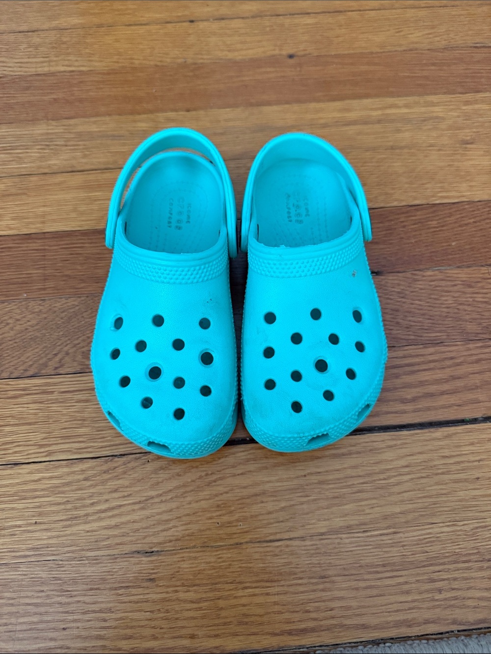 CROCS Kids Clog in Turquoise Aqua